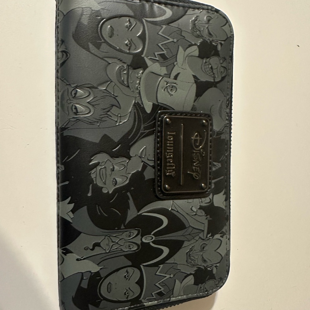 Disney Loungefly Villains Wallet